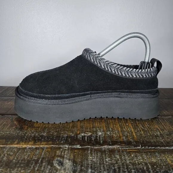 NEW Koolaburra by UGG Burree Platform Womens Size 7 Slipper Shoes Black White