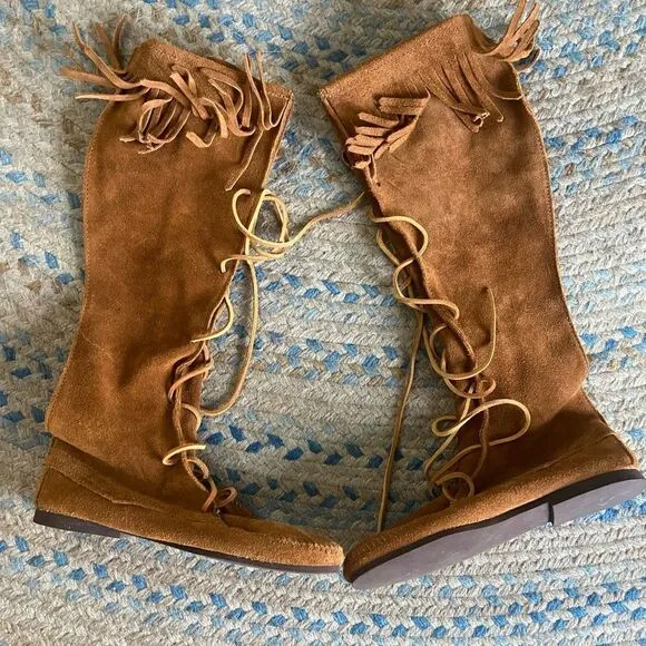 NEW Minnetonka suede moccasin fringe Indian knee high boots 7