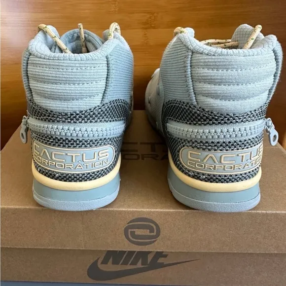 New- Nike x Travis Scott Air Trainer Sneakers Size 4 Youth Athletic Shoes