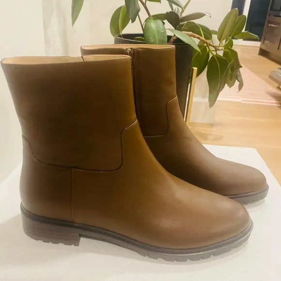 New Stuart Weitzman Men’s 11.5 B Brown Leather Zippered Boots Retail $595