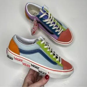NEW VANS &quot;Hot Coral Multi&quot; Lace-Up Sneakers Size US Men's 4.5 / Women's 6.0