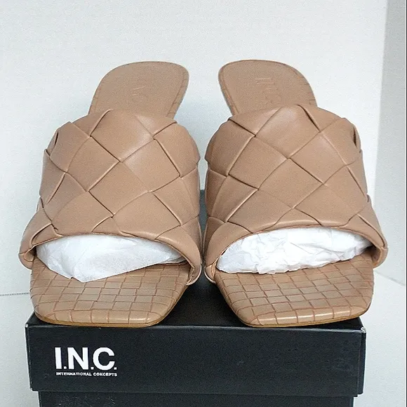 New w/Box Inc International Concepts Liah Braided Vegan Leather Dress Mules