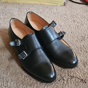 New Women's Black BROOKS BROTHERS buckle Dress Shoes.. Size 7...free Ship