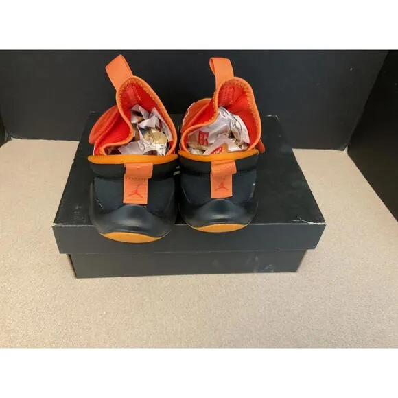New! Youth’s Nike Air Jordan 23/7 (PS) Team Orange Athletic Shoes. Size 2Y.