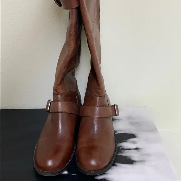 New💕Brown dolce vita boots💕