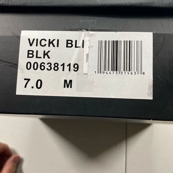 NIB MIA Women’s Vicki Black Chinky Heel Platform Lace Up Shoes 2.5” Heel- Size 7