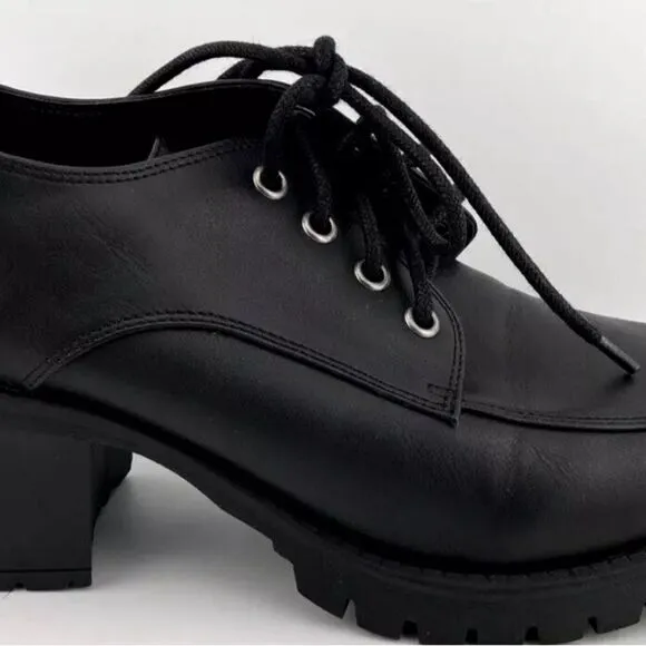 NIB MIA Women’s Vicki Black Chinky Heel Platform Lace Up Shoes 2.5” Heel- Size 7