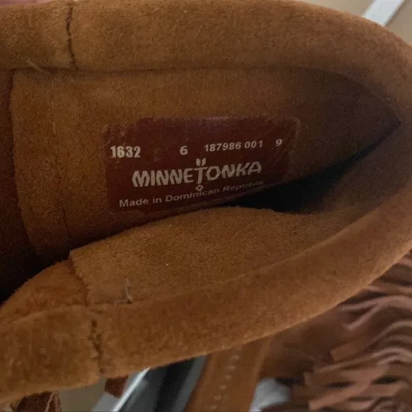 NIB MINNETONKA | Brown 3-Layer Fringe Boots | 6
