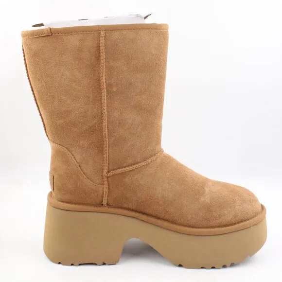 NIB UGG Women's Classic Short New Heights Boots in Chestnut US Size 8