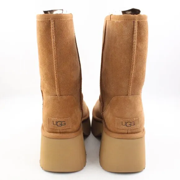 NIB UGG Women's Classic Short New Heights Boots in Chestnut US Size 8