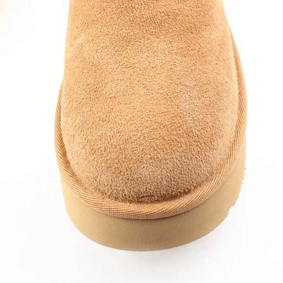 NIB UGG Women's Classic Short New Heights Boots in Chestnut US Size 8