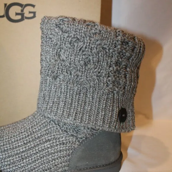 NIB UGG YOUTH GRAY KNIT SWEATER TALL WINTER FASHION BOOTS SZ‎ 3 4