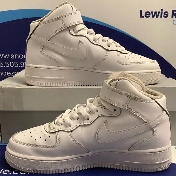 Nike Air Force 1 Mid Kids Size 6y