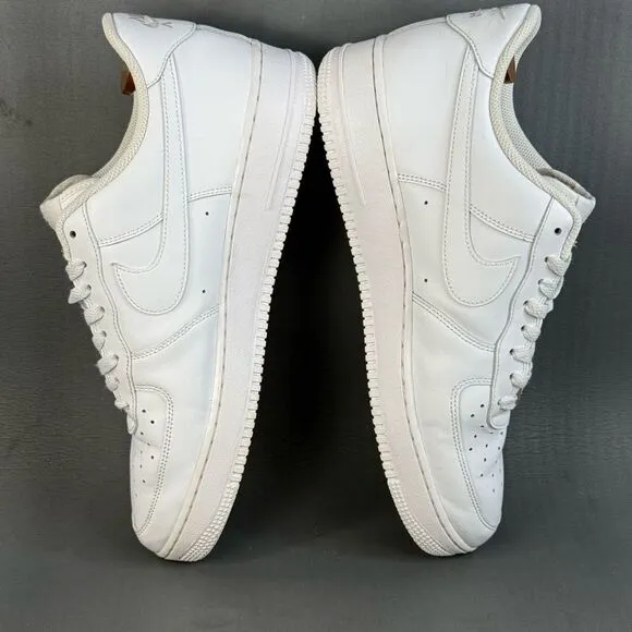 Nike Air Force 1 athletic sneaker shoes men’s size 11.5
