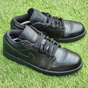 NIKE AIR JORDAN 1 - Mens Sneaker - SIZE 10.5