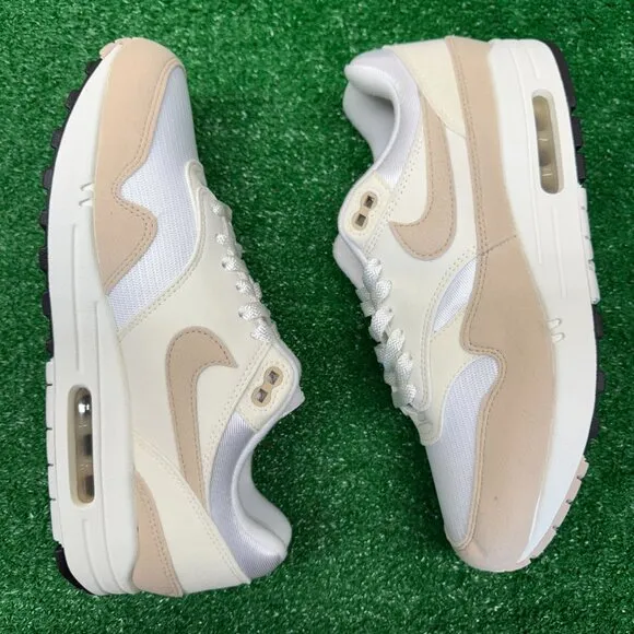 Nike Air Max 1 Low Womens Casual Shoes Cream DZ2628-101 VNDS Sz 10
