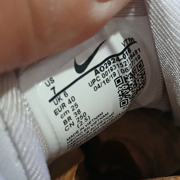 Nike Air Max 720 'Vast Grey' Streetwear/Athletic Shoes Size 7 Men/8.5 Women