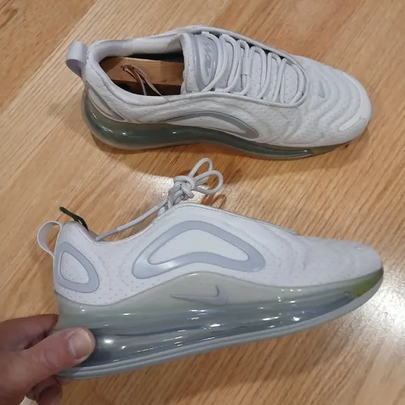 Nike Air Max 720 'Vast Grey' Streetwear/Athletic Shoes Size 7 Men/8.5 Women