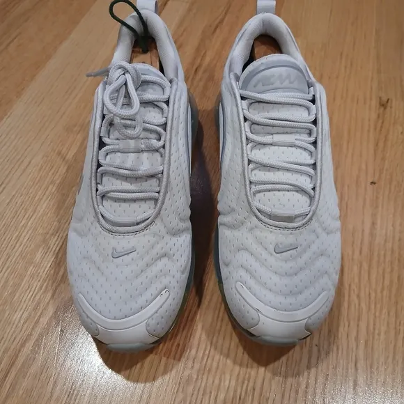 Nike Air Max 720 'Vast Grey' Streetwear/Athletic Shoes Size 7 Men/8.5 Women