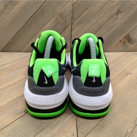 Nike Air‎ Max Genome Athletic Sneakers Womens Size 8.5 Black Green Silver Shoes