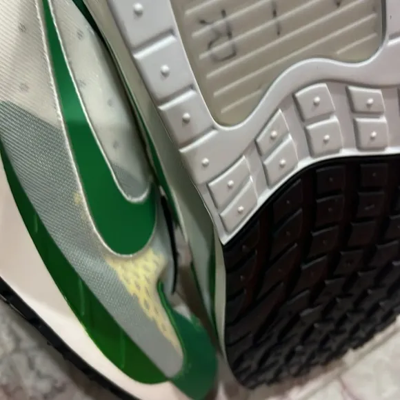 Nike air max Oregon Ducks PE fz4837-001 new green yellow