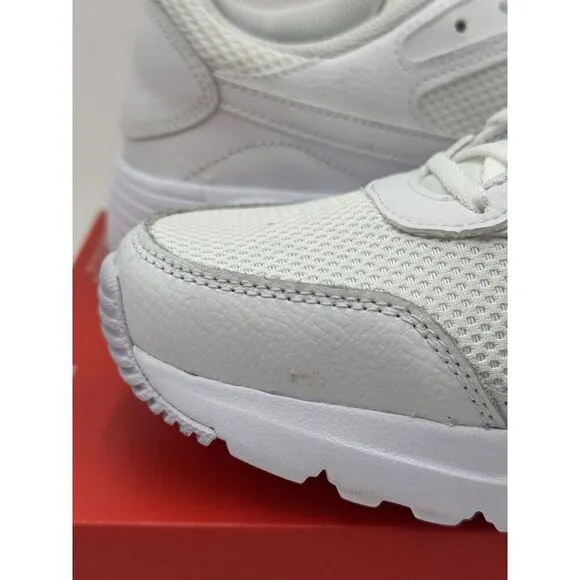 Nike Air Max SC Women's White CW4554-101 Athletic Sneaker Shoes Size 10 READ