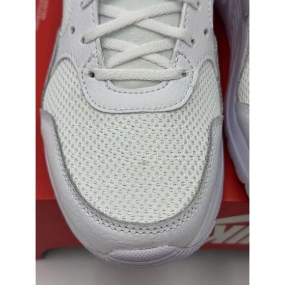 Nike Air Max SC Women's White CW4554-101 Athletic Sneaker Shoes Size 10 READ