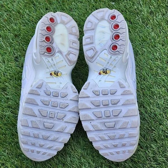 NIKE AIR MAX PLUS TN GS - Kids Shoes - SIZE 7Y