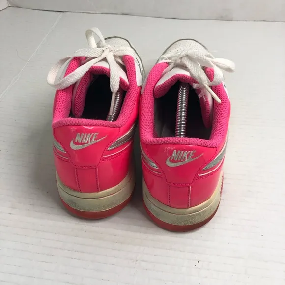 Nike Air Prestige 6.5Y Fits Womens 8.5 White Pink Athletic Low Shoes Sneakers