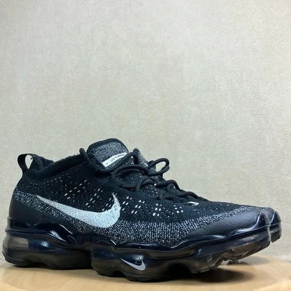 Nike Air VaporMax Flyknit 2023 Athletic Sneaker Shoes DV1678-001 Men’s size 7
