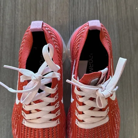 Nike Air VaporMax FlyKnit 3 Track Red Magic Flamingo / CU4756-600 / SZ: 6
