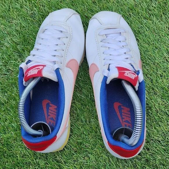 NIKE CORTEZ - Womens Shoes - SIZE 6