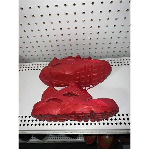 Nike Huarache Run GS Triple Red Athletic Shoes Sneakers Youth Size 4Y Womens 5.5