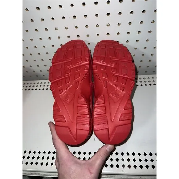 Nike Huarache Run GS Triple Red Athletic Shoes Sneakers Youth Size 4Y Womens 5.5
