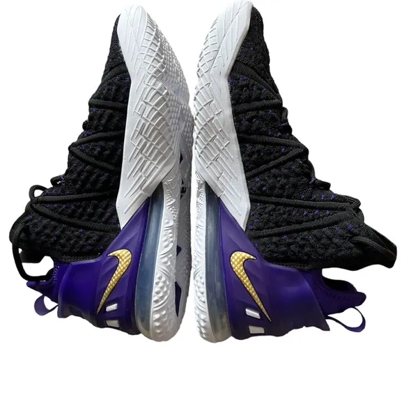 Nike LeBron 18 Lakers 2020 XVIII Size 7.5M/9W Black Metallic Gold CQ9283004