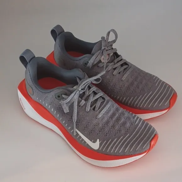 Nike ReactX Infinity Run 4 Road Running Shoes Gray FJ 1222 005 Size 7.5 NWOT