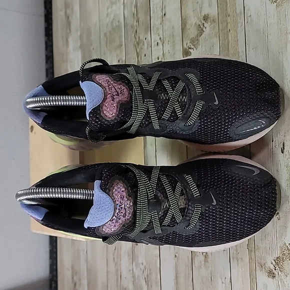 Nike Renew Running Shoes Special Edition Black CT3515-001 Women's US Size‎ 7
