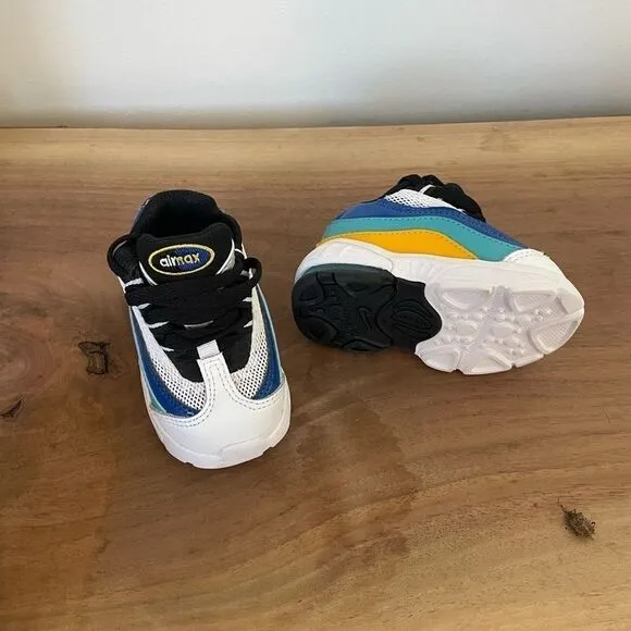 Nike shoes Air Max 95 Kids Athletic Sneaker CJ6956-100 Size 2C