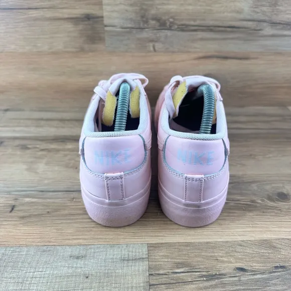 Nike Size 8.5 Women's Blazer Low Platform Sneaker Shoes: Pink: DJ0292-600