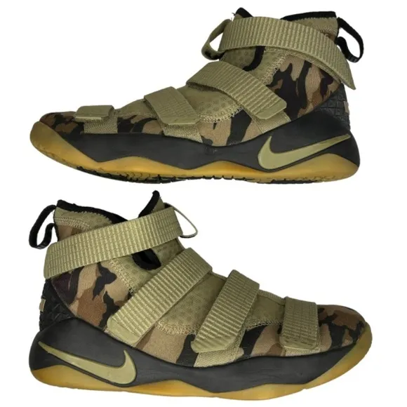 Nike Zoom Athletic Shoes Lebron Soldier 11 Camo Boys Size 6 Youth