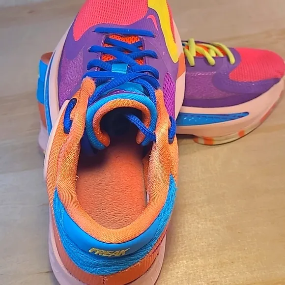 Nike Zoom Freak 4 Blue Purple Pink Youth Athletic Sneakers