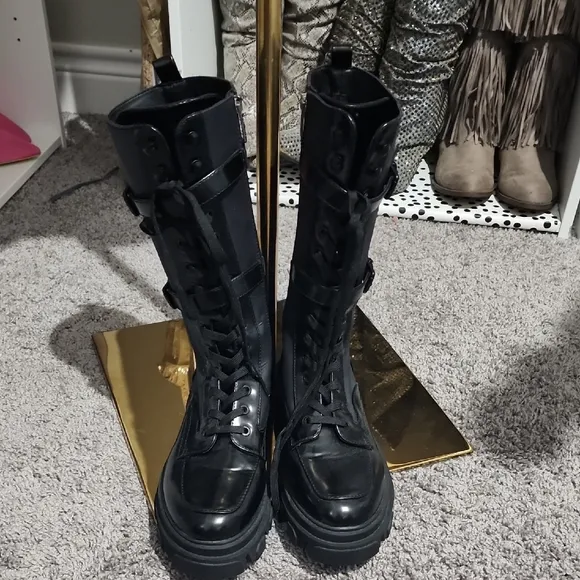 Nine West Black Glossy Combat Boots