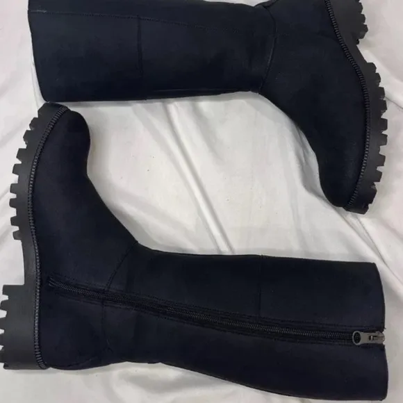 Novacas Black Suede Boots With Side Zipper Size 38 NEW