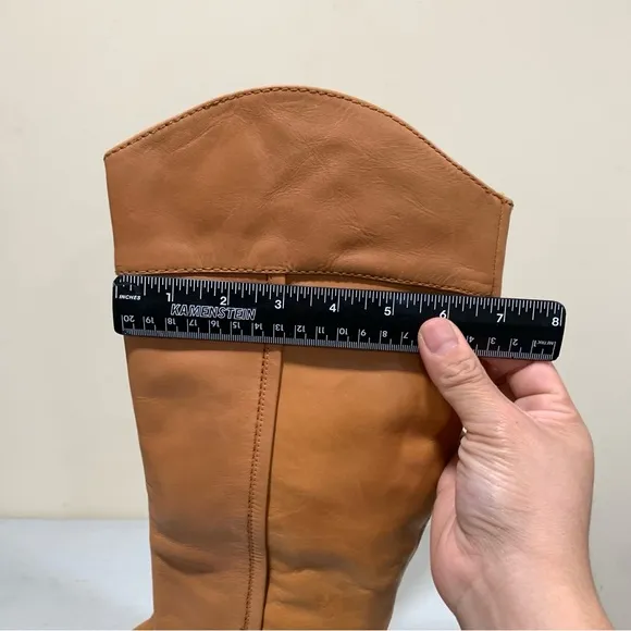 NWOB Vince Camuto Womens Ovarlym Leather Knee-High Boots size 6.5M 2249