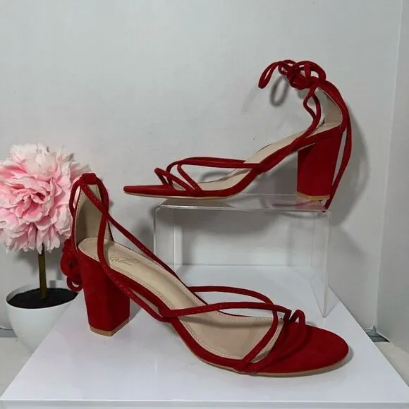 NWOB Perphy Suede Sandals