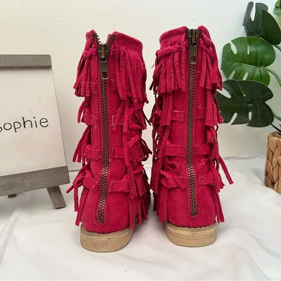 NWOT! Joyfolie Riley bohemian fringe and braid knee high boots in carmine Size 6