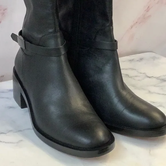 NWOT L Paola Black Boots Womens Size 8.5 US
