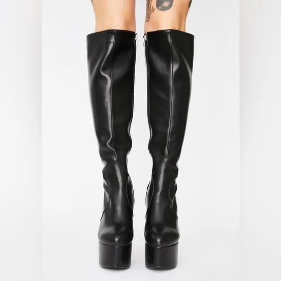 NWOT Lamoda LOVED UP platform boots black faux leather her size 9