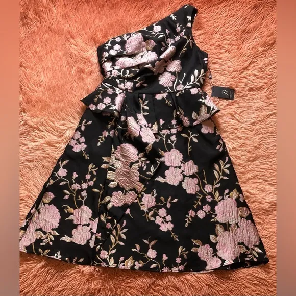 NWT Adrianna Papell Jacquard One Shoulder Knee Length Dress, Black/Pink. Size 10