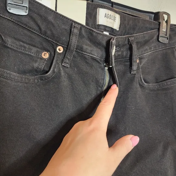 NWT AGOLDE Devon Stacked Stove-Pipe Black Jeans.  Women's size 26.
